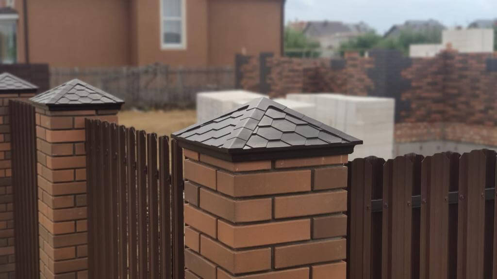 Колпак Zking Эверест Коричневый на столб 1.5х1.5 кирпича (390х390мм) в Бирске фото