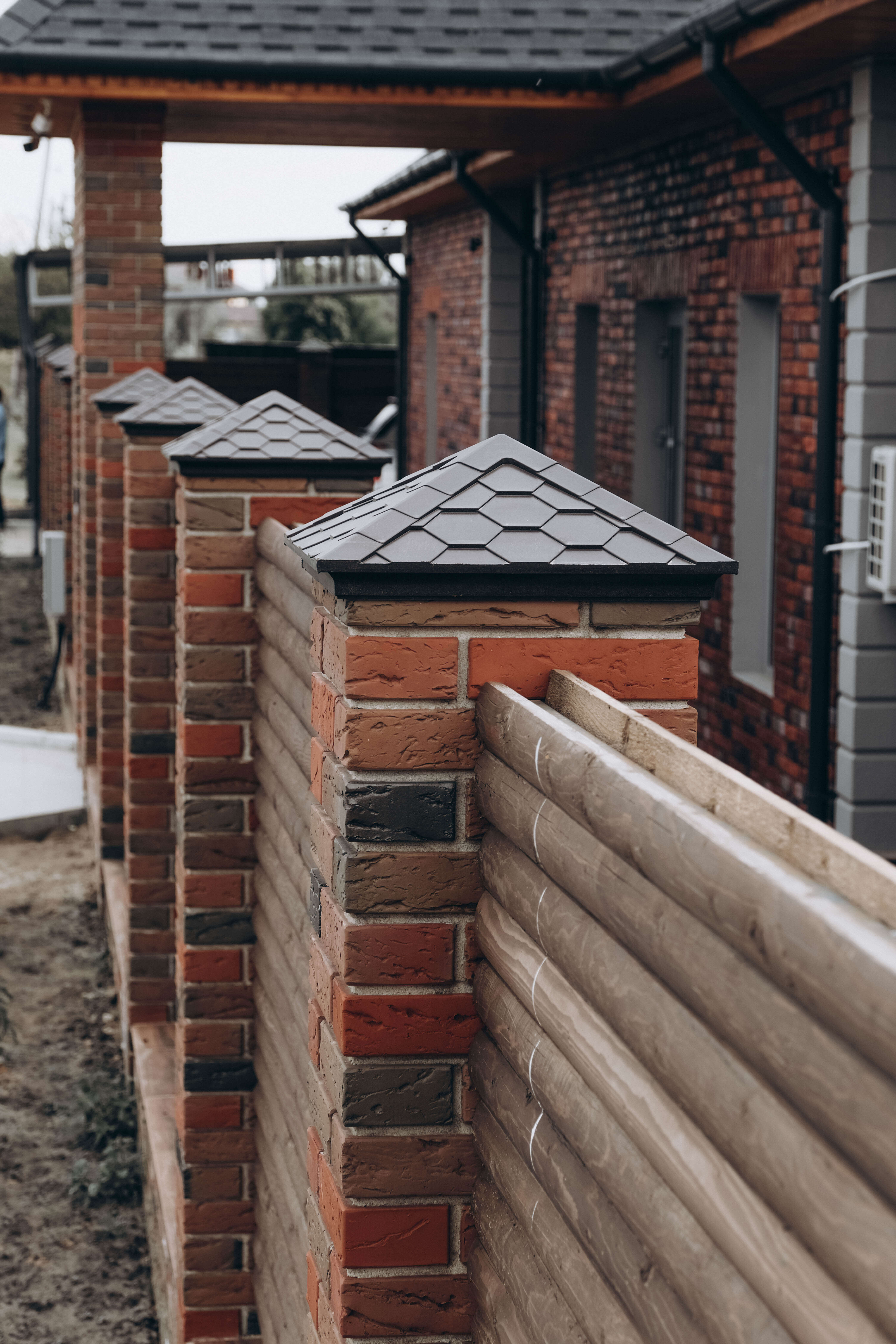 Колпак Zking Эверест Коричневый на столб 1.5х1.5 кирпича (390х390мм) в Бирске фото