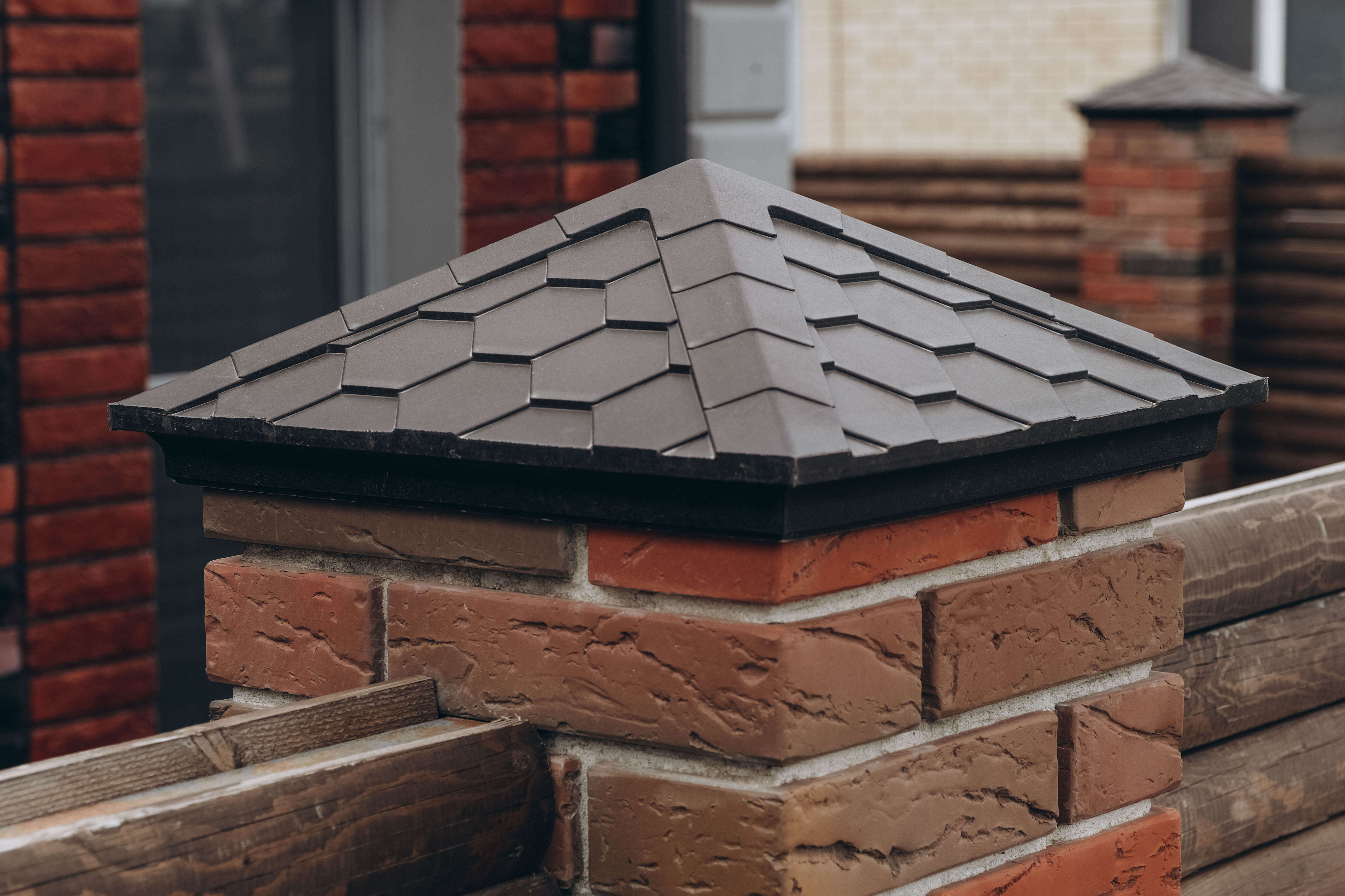 Колпак Zking Эверест Коричневый на столб 1.5х1.5 кирпича (390х390мм) в Бирске фото